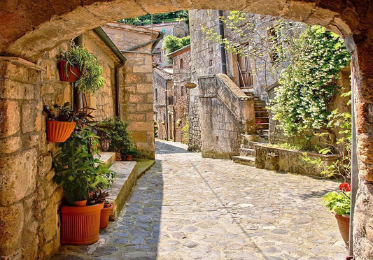 Photo Wallpaper - Provincial alley in Tuscany